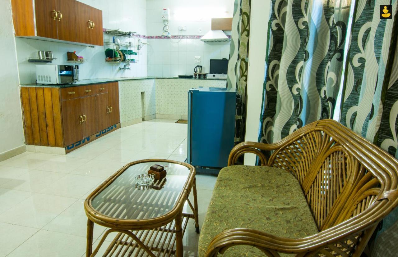 Livingstone 2Bhk Cozy Homestay In Kasauli Hills Kültér fotó