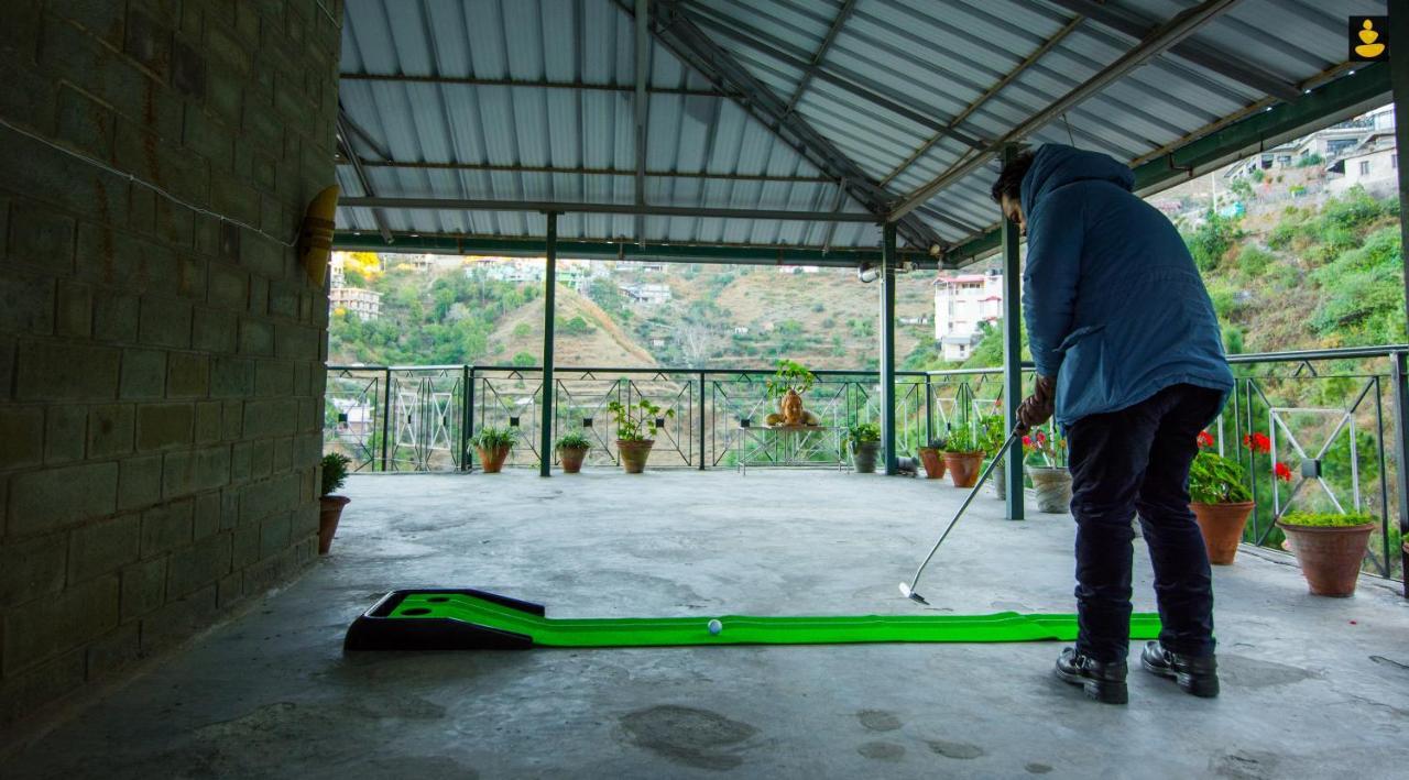 Livingstone 2Bhk Cozy Homestay In Kasauli Hills Kültér fotó